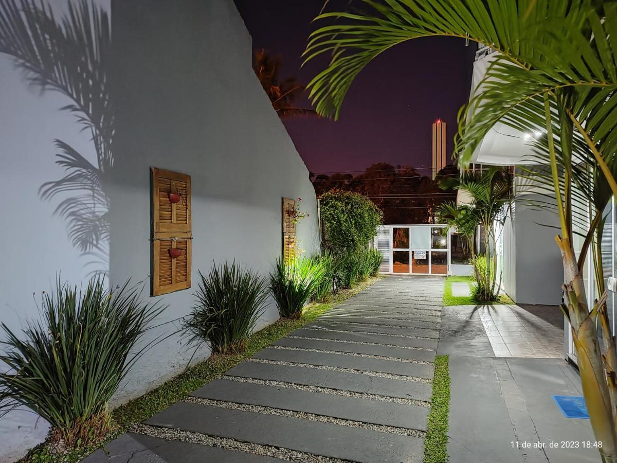 Residencial Bernardo, Meia Quadra Do Trapiche ฟลอเรียนอโปลิส ภายนอก รูปภาพ
